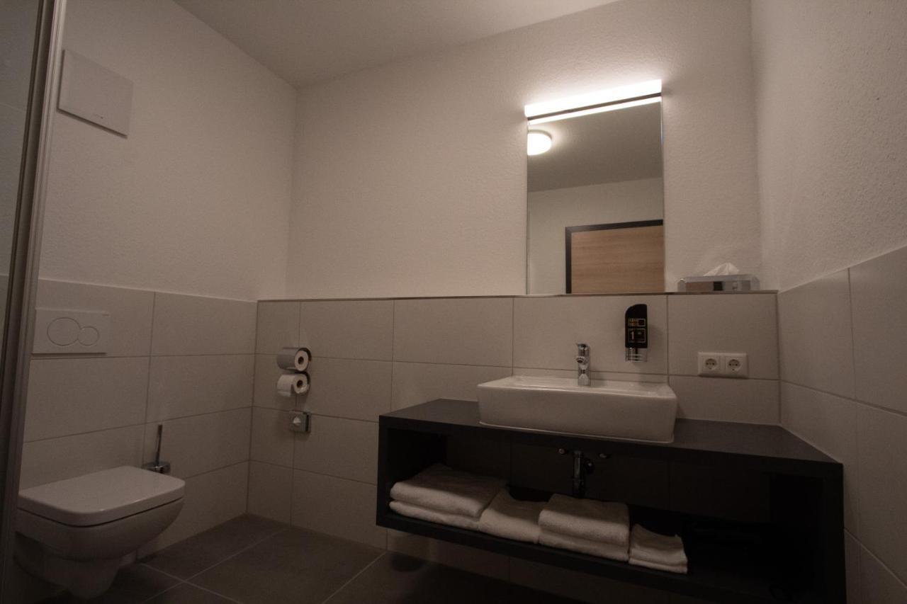 Central Hotel Wagenfeld מראה חיצוני תמונה