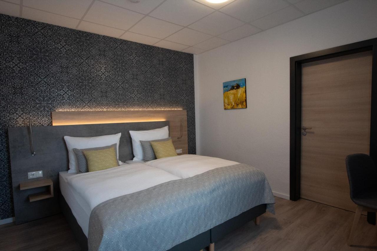 Central Hotel Wagenfeld מראה חיצוני תמונה