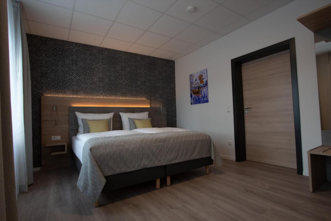 Central Hotel Wagenfeld מראה חיצוני תמונה